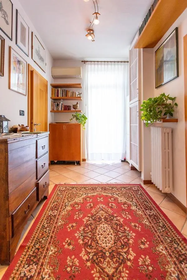 Il Balcone Di Aurora Apartment Verona Italy